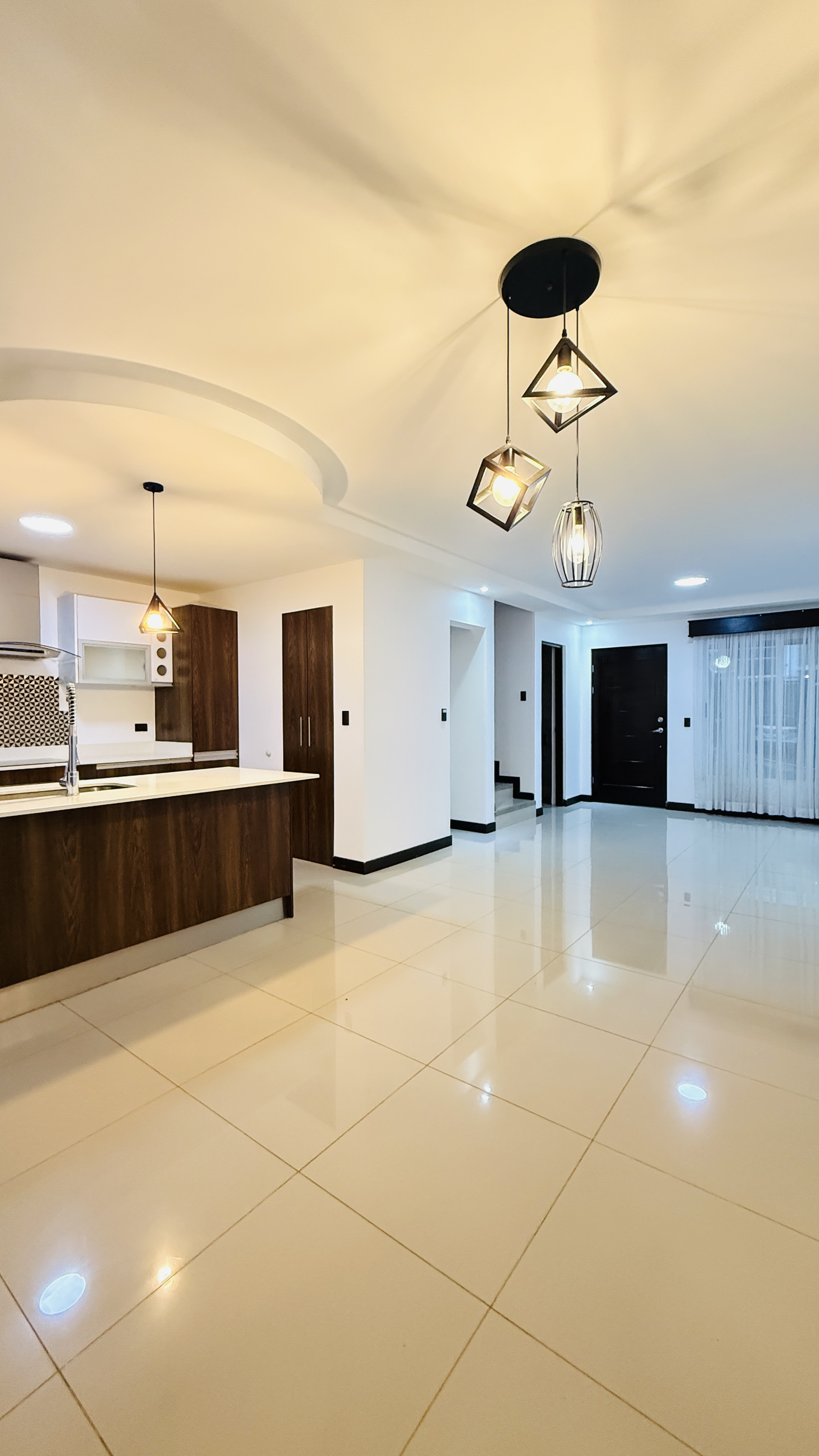 Terraza, patio y área BBQ: casa en venta en Santo Domingo de Heredia